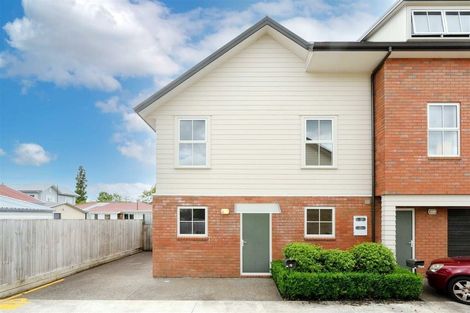 Photo of property in 81 Chiefs Court, Hamilton East, Hamilton, 3216