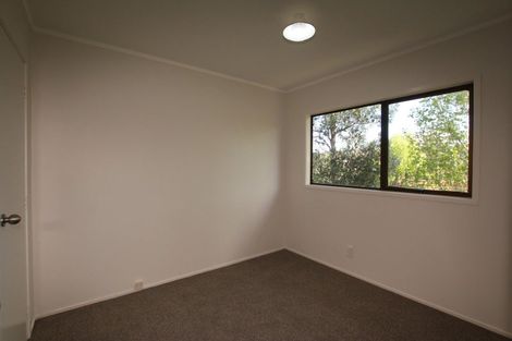 Photo of property in 2/13 Montclair Rise, Browns Bay, Auckland, 0630