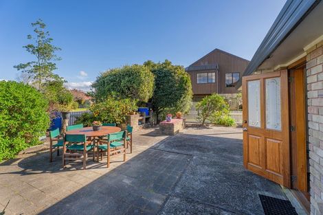 Photo of property in 127 Albert Street, Whitianga, 3510