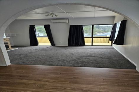 Photo of property in 31 Judd Crescent, Naenae, Lower Hutt, 5011