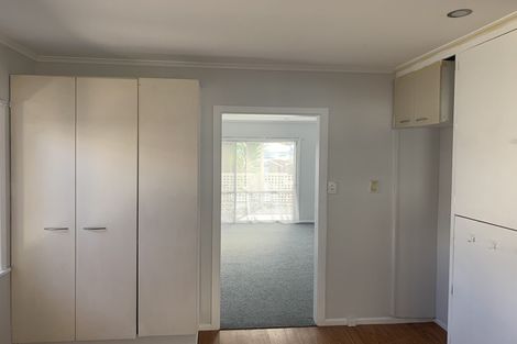 Photo of property in 11a Hill Crescent, Papakura, 2110