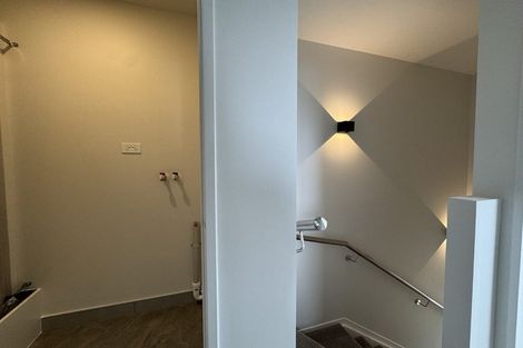 Photo of property in 1/35 Crawford Avenue, Mangere Bridge, Auckland, 2022
