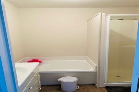 Photo of property in 4/2 Brittan Street, Linwood, Christchurch, 8011