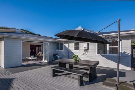 Photo of property in 12 Christchurch Crescent, Kelson, Lower Hutt, 5010