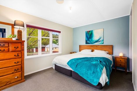 Photo of property in 73 Hair Street, Wainuiomata, Lower Hutt, 5014