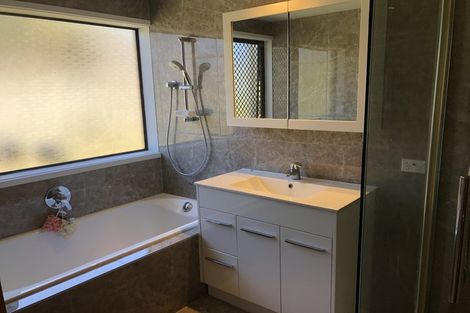 Photo of property in 50 Eugenia Rise, Totara Heights, Auckland, 2105