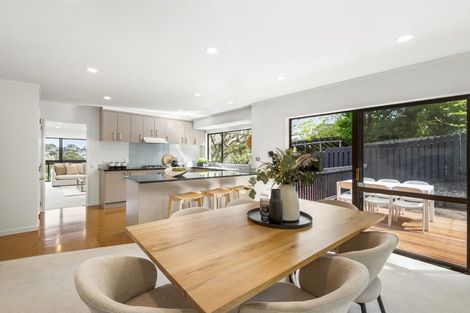 Photo of property in 24 Rosemary Avenue, Forrest Hill, Auckland, 0620