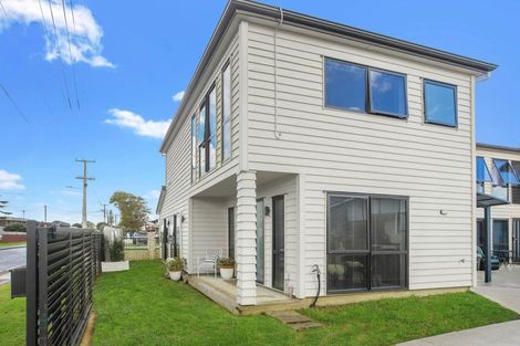 Photo of property in 16a James Street, Mangere East, Auckland, 2024
