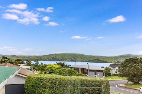 Photo of property in 40 Spinnaker Drive, Whitby, Porirua, 5024