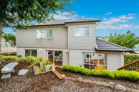 Photo of property in 32 Becroft Drive, Forrest Hill, Auckland, 0620