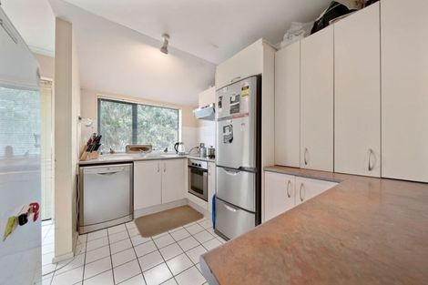 Photo of property in 92b Naylors Drive, Mangere, Auckland, 2022