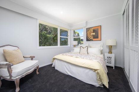 Photo of property in 20 Waione Avenue, Te Atatu Peninsula, Auckland, 0610
