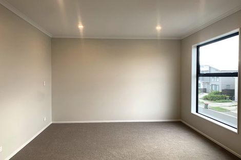Photo of property in 21 Ringa Matau Road, Hobsonville, Auckland, 0616