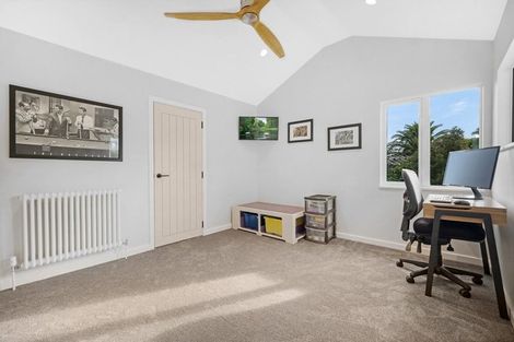 Photo of property in 22b Caversham Drive, Torbay, Auckland, 0630