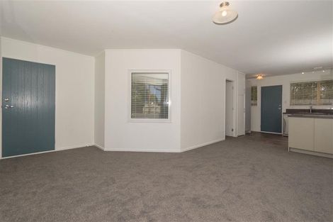 Photo of property in 70 Taikata Road, Te Atatu Peninsula, Auckland, 0610