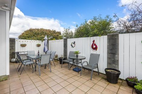 Photo of property in 1 Moehau Grove, Trentham, Upper Hutt, 5018