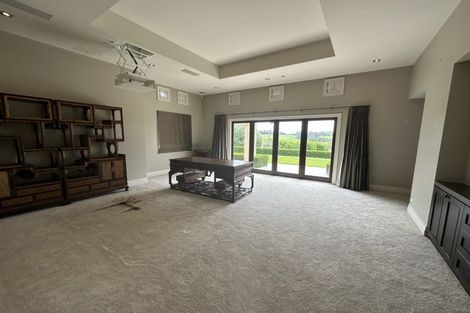 Photo of property in 35 Hayfield Way, Karaka, Papakura, 2113