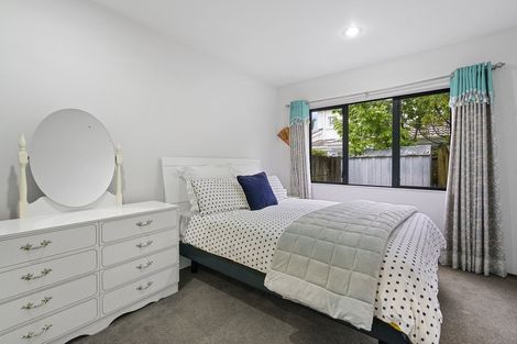 Photo of property in 7 Huia Place, Hutt Central, Lower Hutt, 5010