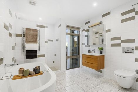 Photo of property in 19 Steeple Lane, Seatoun, Wellington, 6022