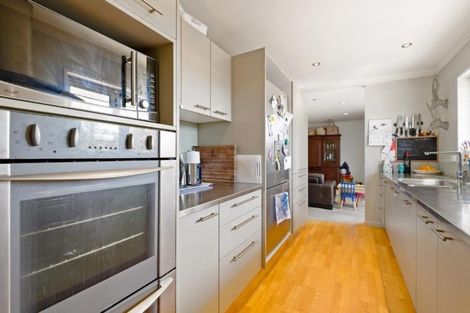 Photo of property in 1 Koru Way, Wanaka, 9305