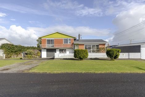 Photo of property in 7a Blake Street, Waitara, 4320