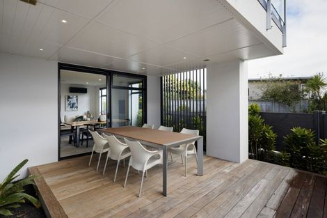 Photo of property in 1015 Papamoa Beach Road, Papamoa Beach, Papamoa, 3118