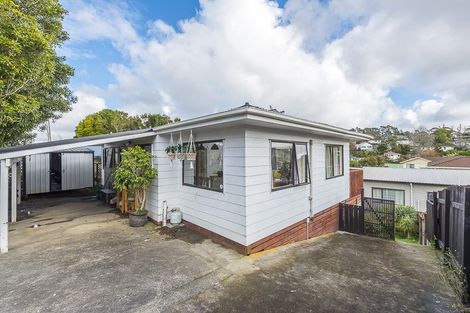 Photo of property in 47a Rehia Road, Massey, Auckland, 0614