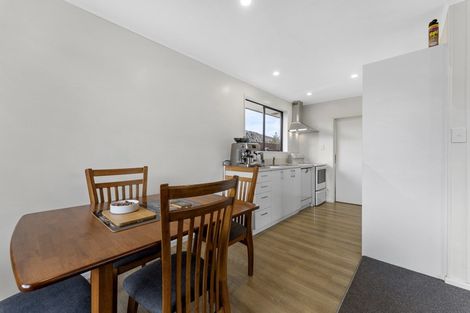 Photo of property in 25 La Perouse Place, Northcote, Christchurch, 8052
