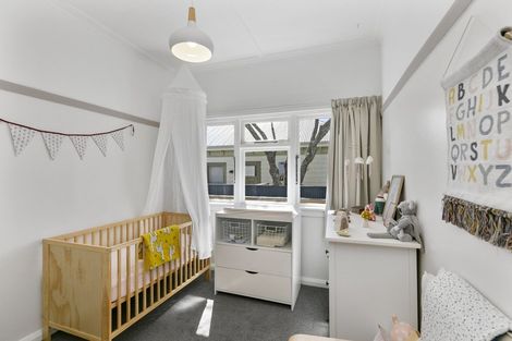 Photo of property in 15 Campbell Street, Karori, Wellington, 6012