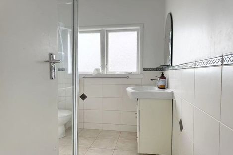 Photo of property in 98 Portage Road, New Lynn, Auckland, 0600