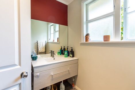 Photo of property in 78 Mclean Street, Woodville, 4920