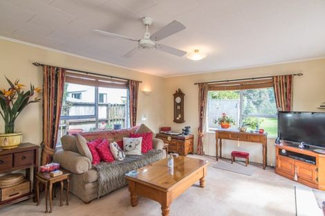 Photo of property in 34 Park Avenue, Waikanae, 5036