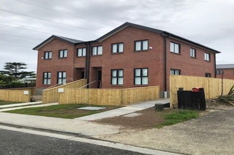 Photo of property in 4/9 Marlene Avenue, Te Atatu South, Auckland, 0610