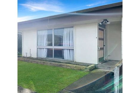Photo of property in 13g Hereford Street, Levin, 5510