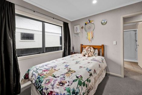 Photo of property in 13 Craig Street, Stratford, 4332