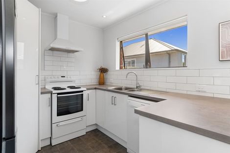 Photo of property in 14b Bain Street, Mount Maunganui, 3116