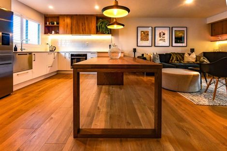 Photo of property in 2/211 Worcester Street, Christchurch Central, Christchurch, 8011