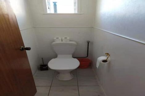 Photo of property in 29 Downing Street, Glenfield, Auckland, 0629