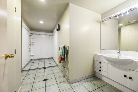 Photo of property in Apparel House, 215u1 Victoria Street, Te Aro, Wellington, 6011
