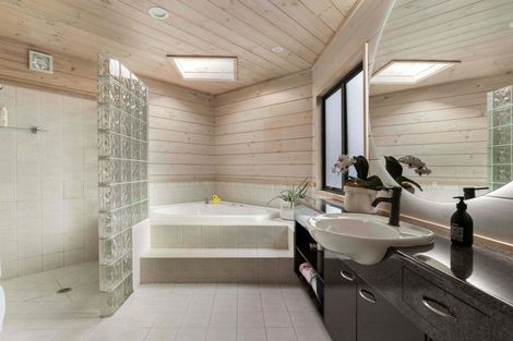 Photo of property in 19 Prescott Place, Pauanui, Hikuai, 3579