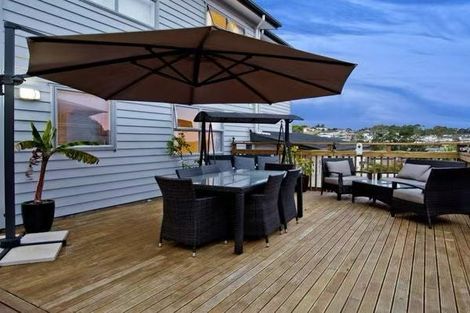 Photo of property in 44 Borneo Drive, Fairview Heights, Auckland, 0632