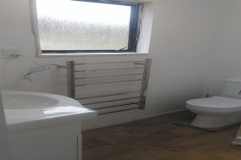 Photo of property in 42 Kamahi Street, Stokes Valley, Lower Hutt, 5019