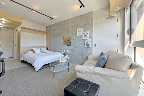 Photo of property in Vedado Apartments, 202/41u Hopper Street, Mount Cook, Wellington, 6011