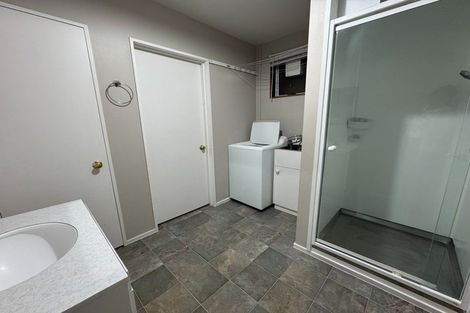 Photo of property in 2 Sunrise Lane, Queenstown, 9300