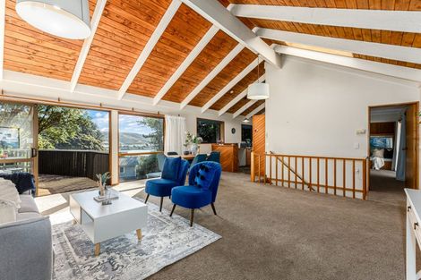 Photo of property in 49 Bayview Road, Paremata, Porirua, 5024