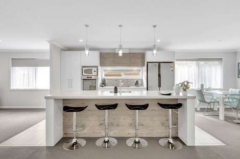Photo of property in 10 Furl Close, Pyes Pa, Tauranga, 3112