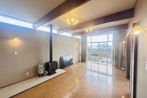 Photo of property in 151 Bleakhouse Road, Mellons Bay, Auckland, 2014