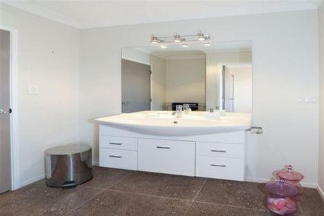 Photo of property in 1 Merlot Place, Te Kauwhata, 3710