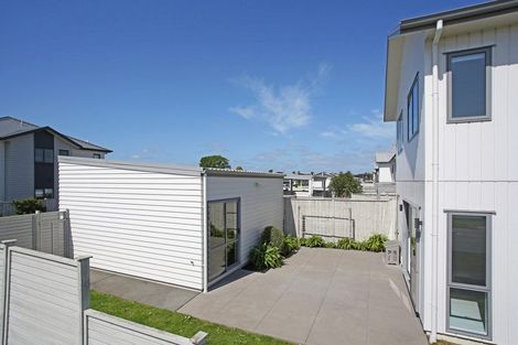 Photo of property in 94 Te Napi Drive, Takanini, 2112