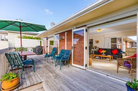 Photo of property in 2/11 The Terrace, Takapuna, Auckland, 0622